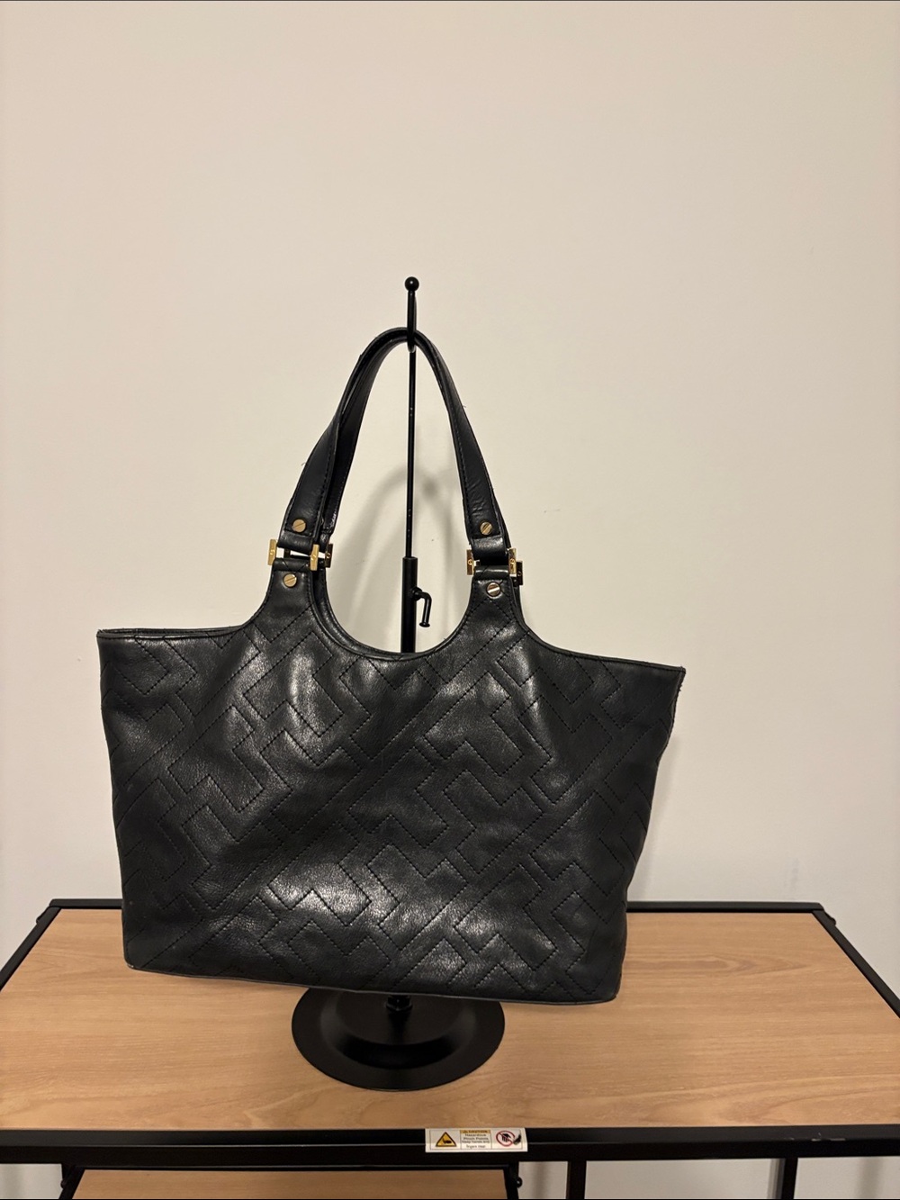 Unlisted item for live show - no cancellations - please ask before bidding